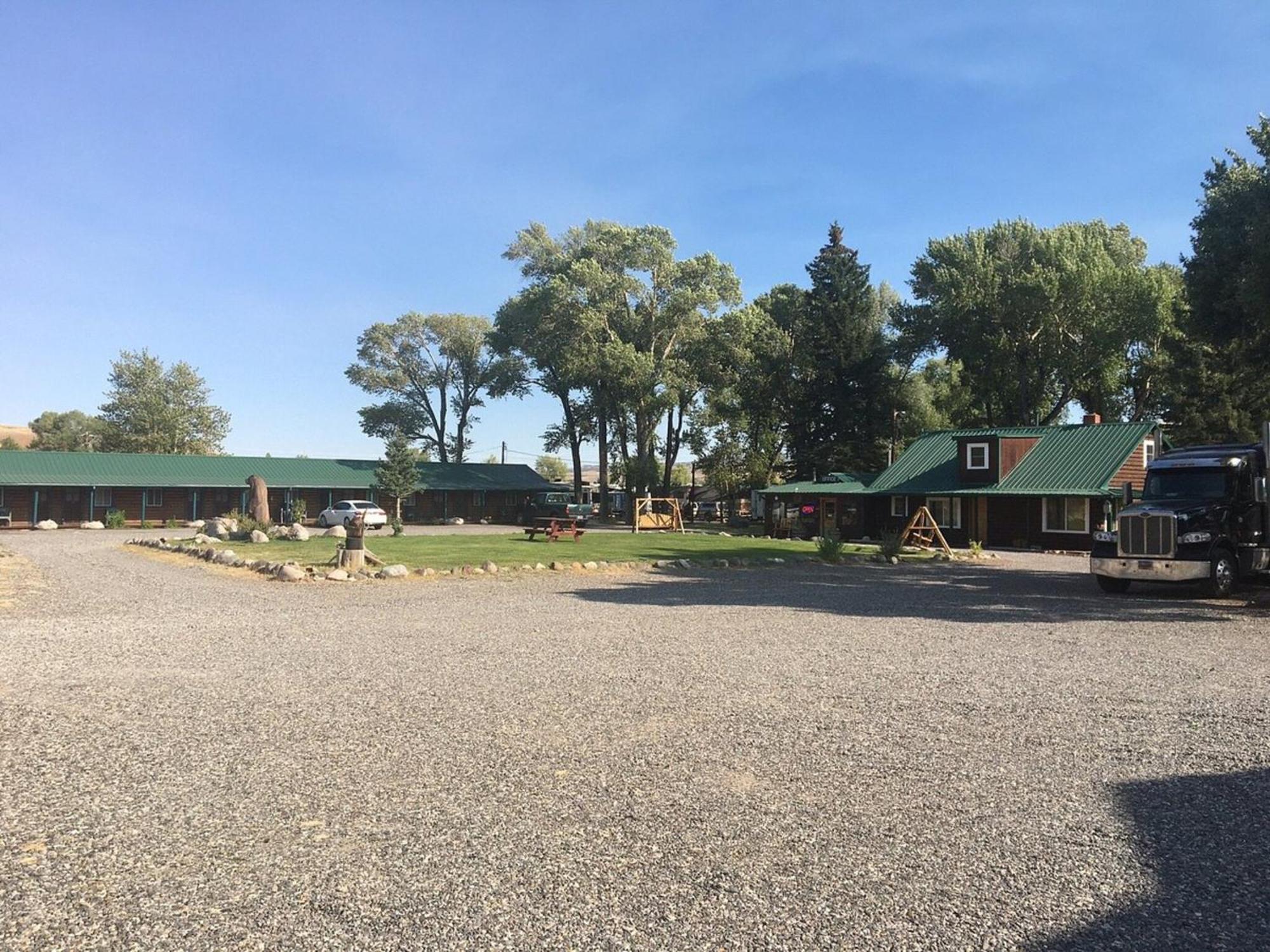 Chinook Winds Lodge Dubois Exterior photo